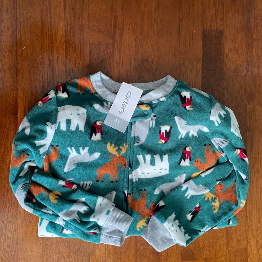 Carter’s Boys Pajamas Fleece Zip Up Onesie!
